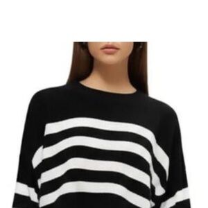 NWT SINCERELY JULES BLACK WHITE BOXY STRIPE CROP SWEATER M